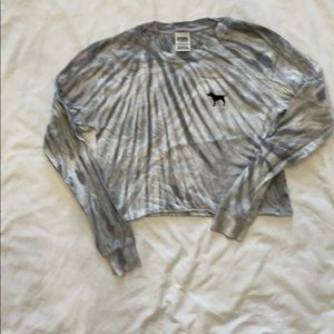 PINK Victoria’s Secret cropped tee